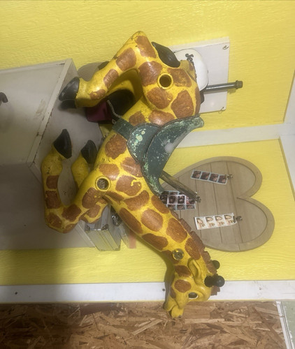 Mid vintage giraffe - 60’s,