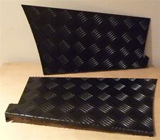 LAND ROVER DEFENDER 110 CHEQUERPLATE BLACK REAR WING CORNER PROTECTORS