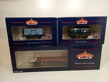 3 X BACHMANN OO GAUGE ROLLING