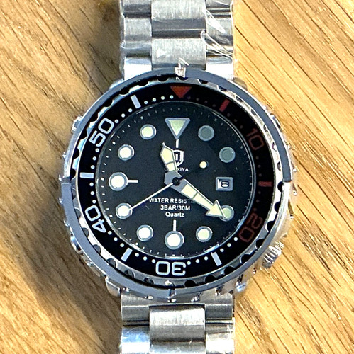 Tuna homage divers style - homage,
