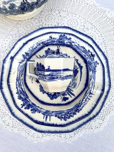 Vintage royal doulton - doulton, norfolk