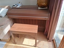 Electric Organ with foot