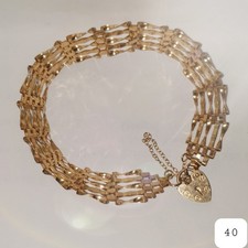 9CT SOLID GOLD GATE BRACELET