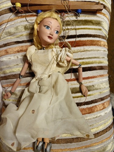 Vintage pelham puppet - pelham,