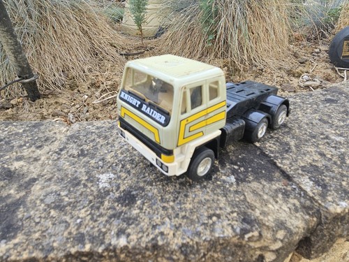 Scalextric leyland roadtrain - leyland,