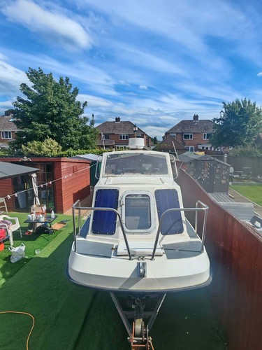 Original pilot 520 boat with - pilot,