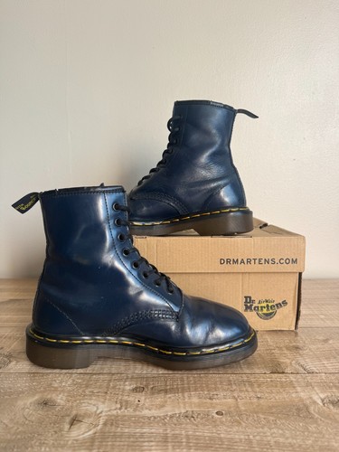 Rare vintage martens - vintage, dr
