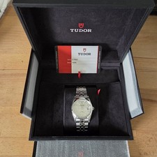 Tudor Prince Day + Date Linen