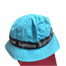 FW17 Supreme Taped Seam