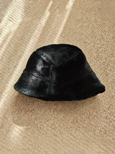 Retro 1920s chic faux fur - 1920s,