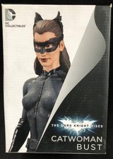 MINT The Dark Knight Rises Catwoman Statue By DC Comics Collectibles. Hathaway