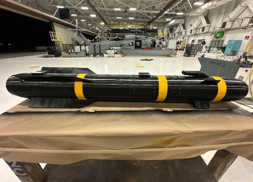 Replica agm 114 - replica, agm-114