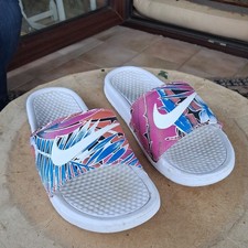 NIKE Womens Benassi JDI Floral