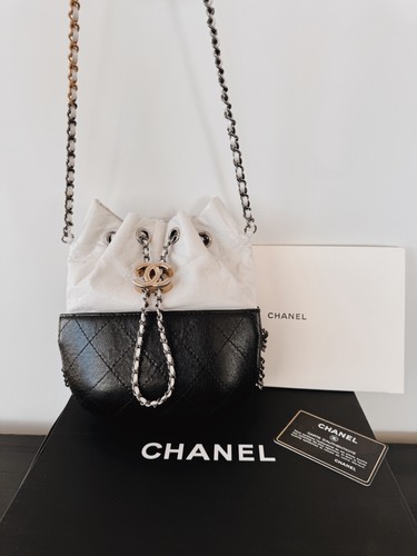 Chanel small white black - white,