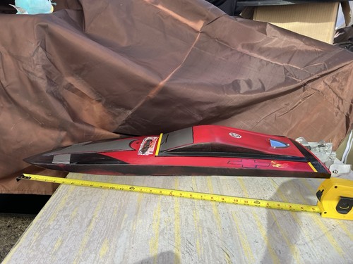 Fiber glass boat - rc, 30