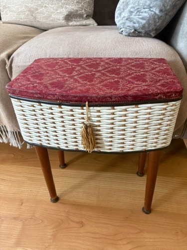 Lovely mid century vintage - mid,