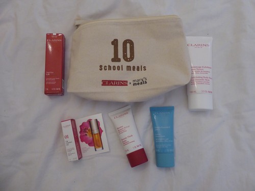 Clarins gift set - gift,
