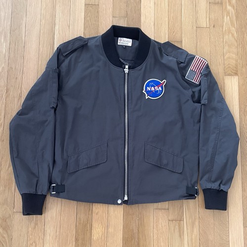 Red canoe nasa flight jacket - red,