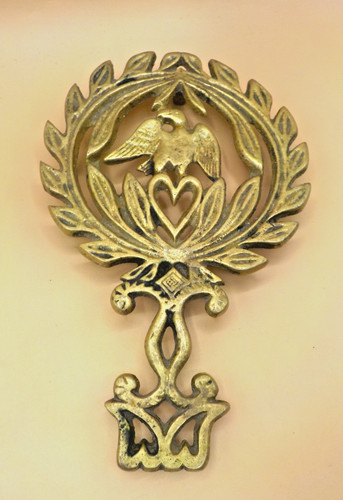 Vintage brass trivet kitchen - brass,