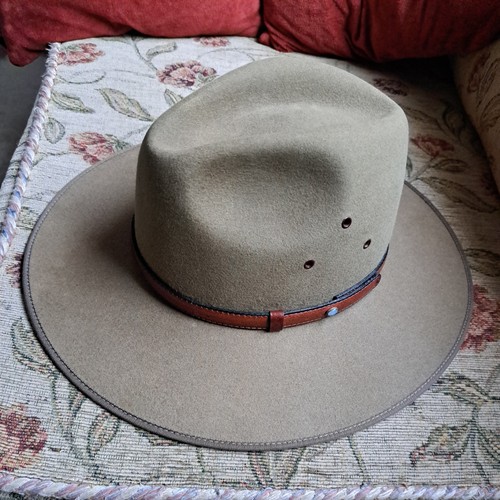 Akubra coober pettyterritory - coober,