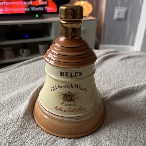 Collectible ceramic decanter - collectible,