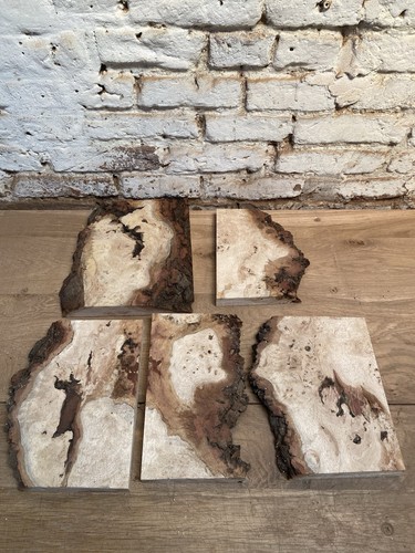 Waney edge live - edge, burr