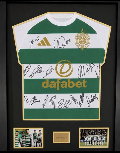 Signed framed celtic squad - framed, fc