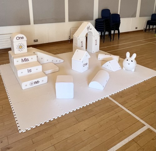 White soft play - white,