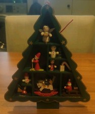 Avon Vintage Advent Calendar Christmas Tree Cabinet Ornament Vgc