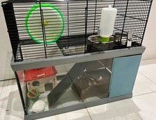 Gerbilarium Gerbil Cage and accessories