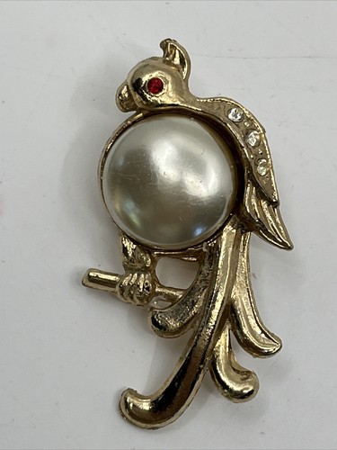 Vintage estate gold tone mabe - gold,