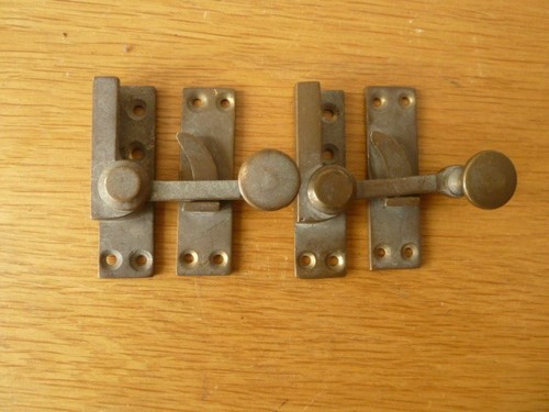 Vintage sash window - 2,