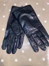 Ladies Size M Vintage Black