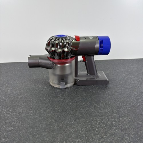 Dyson cordless vacuum - dyson, v8