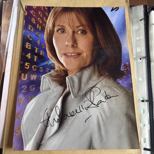 Doctor who elizabeth sladen - who:,