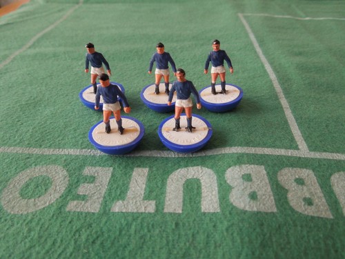 Subbuteo football spare - 1,