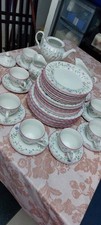 8 seat Johnson Brothers  Summer Chintz Dinner / Medium Plates /Exct sets £145