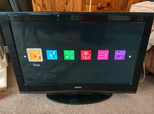 Sanyo inch with remote - tv,