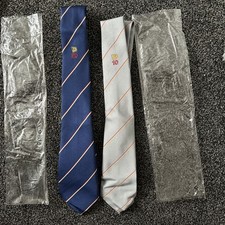 Vintage JCB digger Men neck