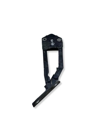Touran 1t1 1t2 front left - touran,