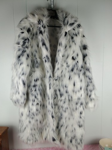 Cruella deville dalmatian - cruella,