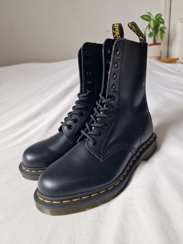 Brand new black leather - brand,
