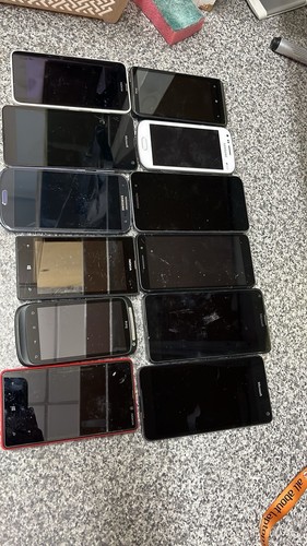 Joblot faulty mobile - joblot, 12