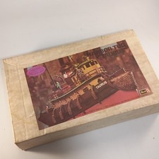 Revell Vintage Harbour Tug