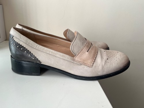 Clarks shoes size - 7.5, d
