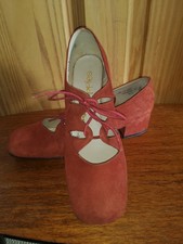Vintage 1960s Joyce Happies by