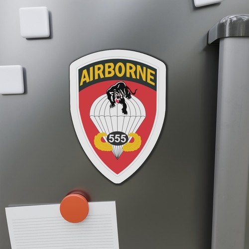 Die cut magnets army - army, 555th