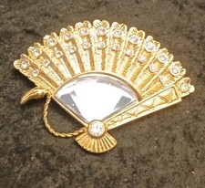 Swarovski Gold Tone Fan Brooch (67)