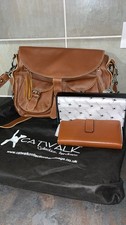 Catwalk Collection Handbags Women's Leather Cross Body Bag Medium/Large Hobo Tan