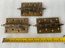 3 ANTIQUE BRASS FINIAL DOOR HINGES EDWARDIAN / VICTORIAN HEAVY DUTY VINTAGE